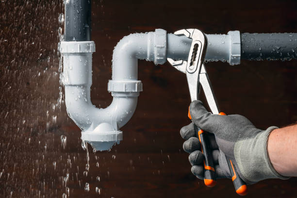 Professional Drain Cleaning technician working in Mayfield, KS